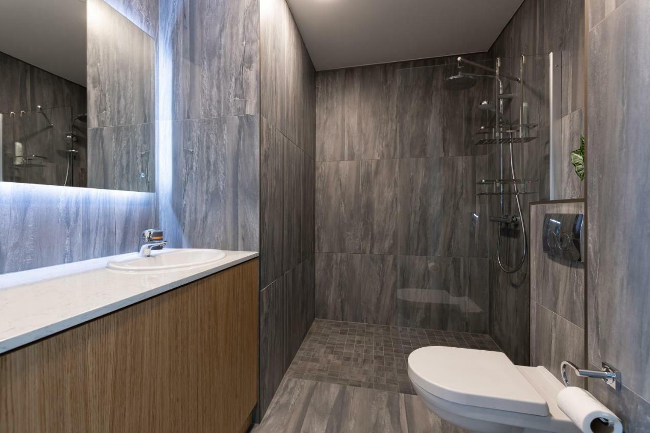 Central Lootsi Penthouse ทาลลินน์ ภายนอก รูปภาพ